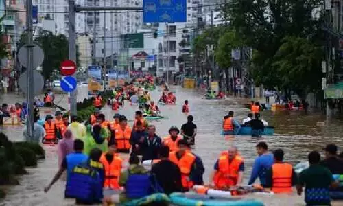 Monsoon rains,Flash flooding,Soil erosion,Disaster response,Infrastructure damage,മൺസൂൺ, മണ്ണിടിച്ചിൽ, വിയറ്റ്നാം, തായ്‍ലൻഡ്
