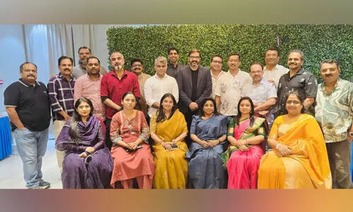 കോ​ഴി​ക്കോ​ട് മ​ല​ബാ​ർ ക്രി​സ്ത്യ​ൻ കോ​ള​ജ് സം​ഗ​മം