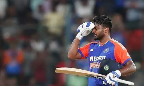 സഞ്ജു എന്ത് തെറ്റാണ് ചെയ്തത്..‍‍‍?, ഇത് സങ്കടകരമാണ്, ഏകദിന ശരാശരി 57 ആണ്, ധ്രുവ് ജൂറേൽ എങ്ങനെ ടീമിലെത്തി; പൊട്ടിത്തെറിച്ച് മുൻ ഇന്ത്യൻ താരം, പിന്തുണയുമായി ഇന്ത്യയുടെ മുൻ ഇതിഹാസ താരവും