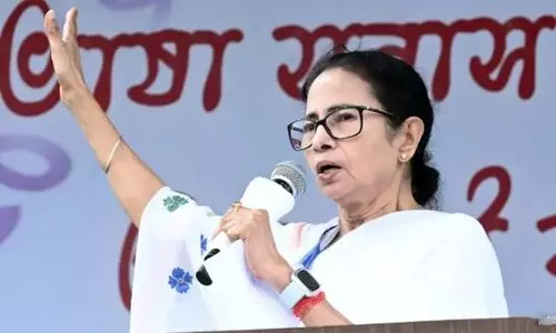 തെരഞ്ഞെടുപ്പ് കമീഷൻ ‘ബി.ജെ.പി കമീഷനാ’യി, എന്തിനാണ് തിരക്കിട്ട് എസ്.ഐ.ആർ നടപ്പാക്കുന്നത്?  -മമത ബാനർജി