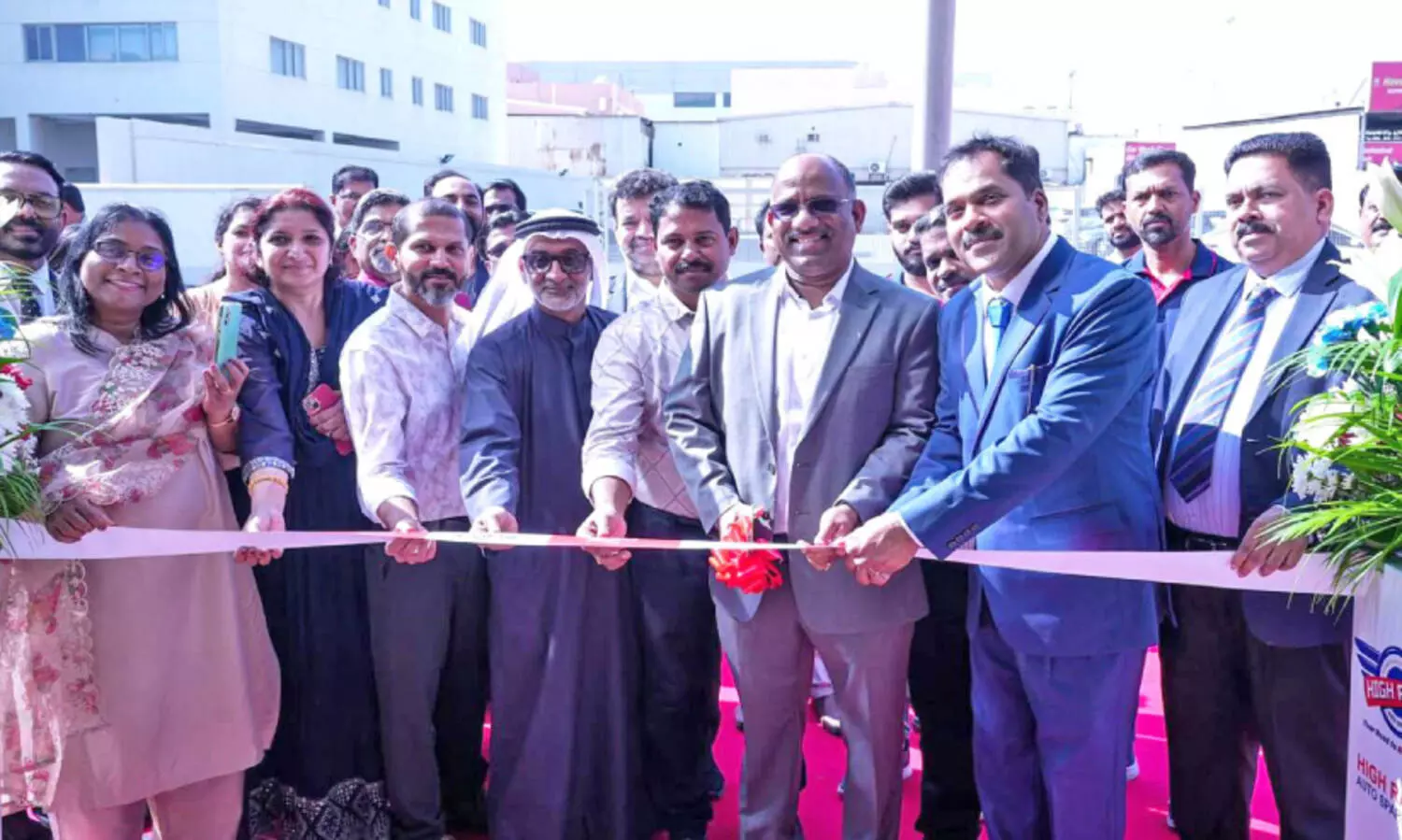 ഹൈ ​റേ​ഞ്ച് ഓ​ട്ടോ സ്പെ​യ​ർ പാ​ർ​ട്സ് തു​ബ്ലി ഷോ​റൂം പ്ര​വ​ർ​ത്ത​നം ആ​രം​ഭി​ച്ചു