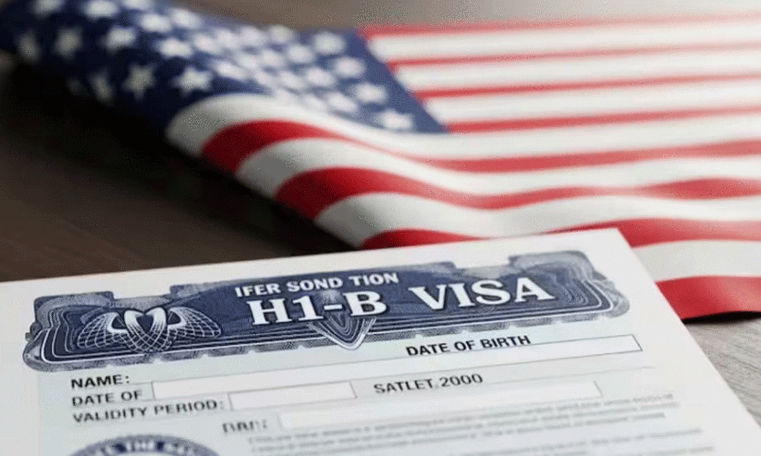 വ്യാജ ബിരുദങ്ങൾ, രാഷ്ട്രീയ സമ്മർദം, ആൾമാറാട്ടം: എച്ച്-1ബി വിസകളിൽ വ്യാപക തട്ടിപ്പെന്ന് ആരോപണം