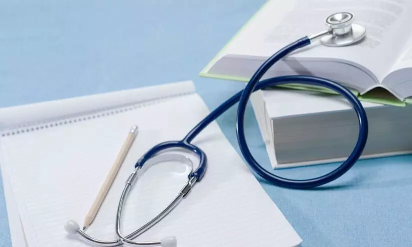 മെ​ഡി​ക്ക​ൽ കോ​ഴ്‌​സു​ക​ൾ; കാ​റ്റ​ഗ​റി, മെ​റി​റ്റ് ലി​സ്റ്റ് പ്ര​സി​ദ്ധീ​ക​രി​ച്ചു