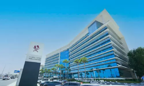 ആ​രോ​ഗ്യ നി​യ​മ​ലം​ഘ​നം; സ്വ​കാ​ര്യ ആ​രോ​ഗ്യ കേ​ന്ദ്ര​ങ്ങ​ൾ​ക്കെ​തി​രെ ന​ട​പ​ടി