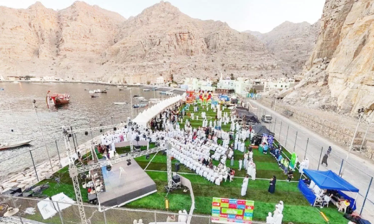 ഏത് മൂഡ്...അവധി മൂഡ്...ദേ​ശീ​യ ദി​നാ​ഘോ​ഷ അ​വ​ധി​യി​ൽ ഒ​മാ​ൻ