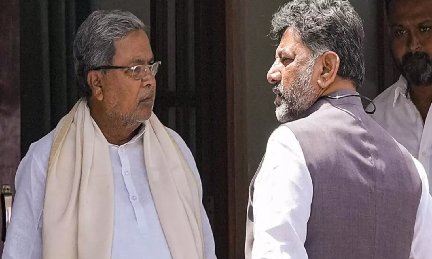 Sidharamayya, DK Sivakumar