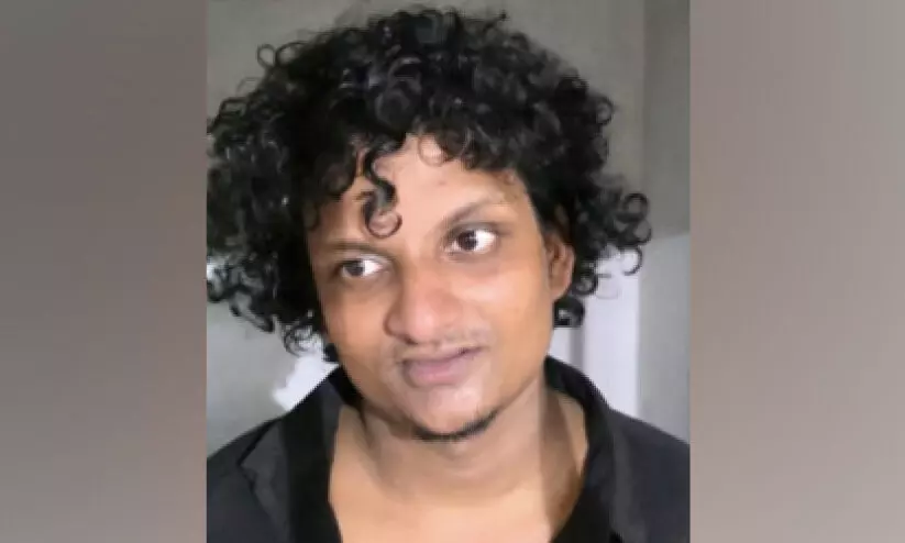 പൊലീസിനുനേരെ വാൾ വീശി; കാപ്പ കേസ് പ്രതിക്കുനേരെ വെടിയുതിര്ത്ത് പൊലീസ് പൊലീസിനുനേരെ വാൾ വീശി; കാപ്പ കേസ് പ്രതിക്കുനേരെ വെടിയുതിര്ത്ത് പൊലീസ്