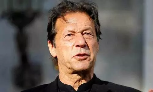 ഇംറാൻഖാന്റെ ആരോഗ്യസ്ഥിതി: വിശദീകരണം നൽകണമെന്ന് പി.ടി.ഐ ഇംറാൻഖാന്റെ ആരോഗ്യസ്ഥിതി: വിശദീകരണം നൽകണമെന്ന് പി.ടി.ഐ