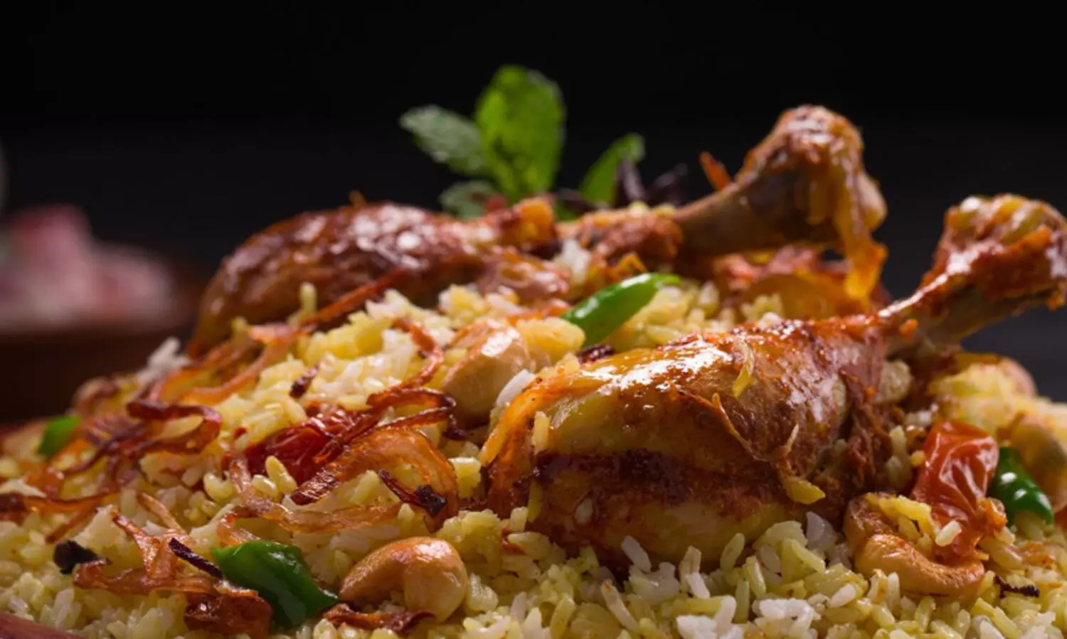 വോട്ട് തരണേ, ബിരിയാണി തരാം