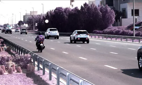 അ​തി​വേ​ഗ ലൈ​ൻ ഉ​പ​യോ​ഗം; 8000 ഡെ​ലി​വ​റി റൈ​ഡ​ർ​മാ​ർ​ക്ക്​ പി​ഴ