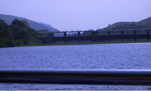 മുല്ലപ്പെരിയാറിൽ നിന്ന് തമിഴ്നാട് കൂടുതൽ വെള്ളം കൊണ്ടുപോയിത്തുടങ്ങി; ജലനിരപ്പ് നിയന്ത്രിക്കാന്‍ മന്ത്രി കത്തയച്ചിരുന്നു