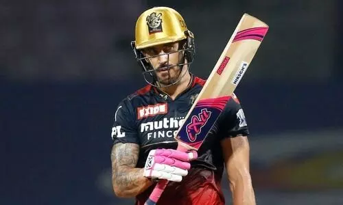 ഡൂപ്ലെസിസ് ഐ.പി.എൽ ലേലത്തിനില്ല; പാകിസ്താൻ സൂപ്പർ ലീഗിൽ കളിക്കും