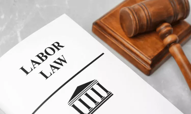 ലേ​ബ​ർ കോ​ഡ്   എ​ന്ന കെ​ണി