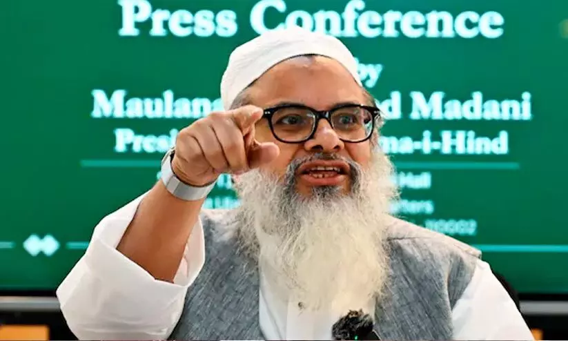 ഉത്തരവാദിത്വം നിർവഹിക്കുന്നില്ലെങ്കിൽ സുപ്രീംകോടതിയെ സുപ്രീം എന്ന് വിളിക്കാനാവില്ല -മഹ്മൂദ് മദനി ഉത്തരവാദിത്വം നിർവഹിക്കുന്നില്ലെങ്കിൽ സുപ്രീംകോടതിയെ സുപ്രീം എന്ന് വിളിക്കാനാവില്ല -മഹ്മൂദ് മദനി