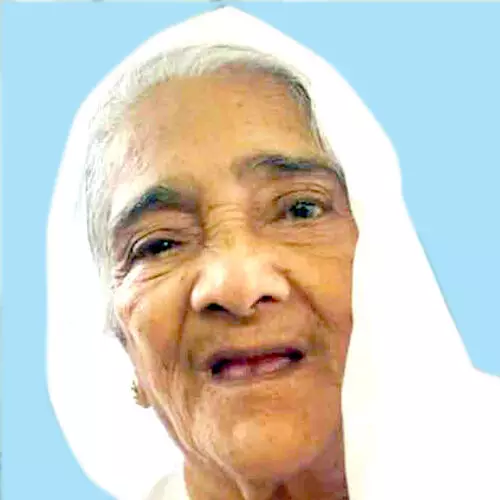 ഫാ​ത്തി​മ ബീ​വി