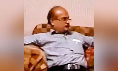 ഭാര്യയെ നാട്ടിലേക്ക് യാത്രയാക്കി തിരികെ താമസസ്ഥലത്ത് എത്തിയ മലയാളി മരിച്ചു ഭാര്യയെ നാട്ടിലേക്ക് യാത്രയാക്കി തിരികെ താമസസ്ഥലത്ത് എത്തിയ മലയാളി മരിച്ചു