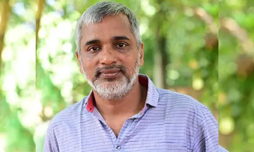 ഉമേഷ് വള്ളിക്കുന്നിനെ പൊലീസിൽനിന്ന് പിരിച്ചുവിടാൻ തീരുമാനം; ‘ഈ ധനുമാസക്കുളിരിൽ ഇവിടെയാണ് സുഖം; തിരിച്ചെടുക്കുന്നതാണ് എനിക്കും കുടുംബത്തിനും ബുദ്ധിമുട്ട്’