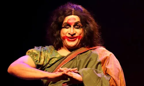 പെൺനടൻ പറയുന്ന ജീവിതം