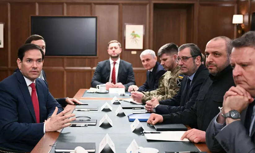 യുക്രെയ്ൻ പ്രതിനിധികളുമായുള്ള കൂടിക്കാഴ്ച ഫലപ്രദം; സമാധാനകരാറിനായി തുടർ ചർച്ച വേണമെന്ന് റൂബിയോ