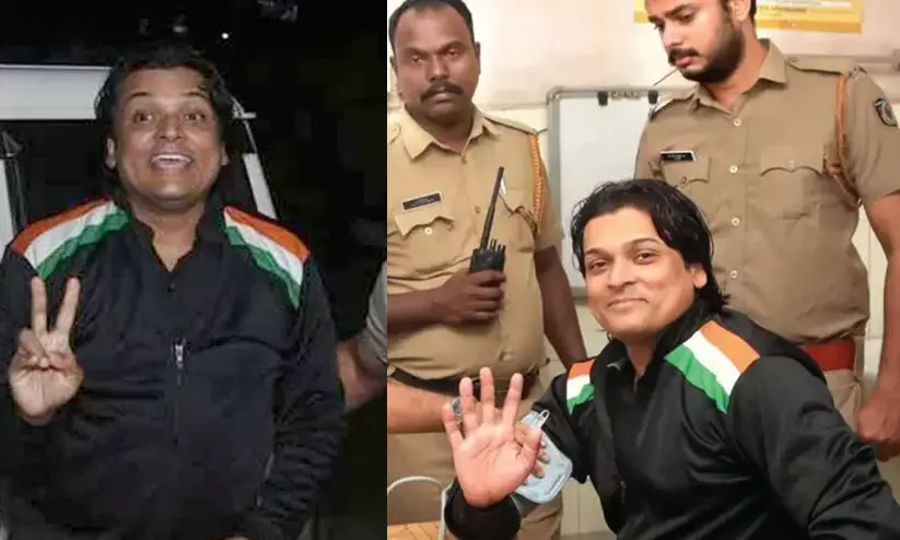 അതിജീവിതയെ അധിക്ഷേപിച്ച രാഹുൽ ഈശ്വറിന് ജാമ്യമില്ല; 14 ദിവസം റിമാൻഡിൽ അതിജീവിതയെ അധിക്ഷേപിച്ച രാഹുൽ ഈശ്വറിന് ജാമ്യമില്ല; 14 ദിവസം റിമാൻഡിൽ