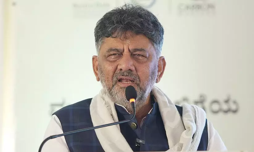 ‘ഒരു തർക്കവുമില്ല,’ കർണാടകയിൽ മഞ്ഞുരുക്കത്തിന്റെ സൂചനയുമായി ഡി.കെ, സിദ്ധരാമയ്യയുമായി രണ്ടാംഘട്ട ചർച്ച ​ചൊവ്വാഴ്ച രാവിലെ