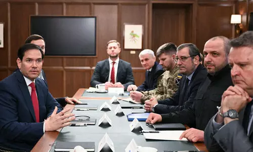 യുക്രെയ്ൻ പ്രതിനിധികളുമായുള്ള കൂടിക്കാഴ്ച ഫലപ്രദം; സമാധാനകരാറിനായി തുടർ ചർച്ച വേണമെന്ന് റൂബിയോ