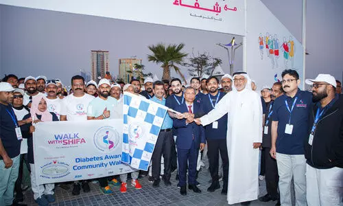 വാട്ടര്‍ ഗാര്‍ഡന്‍ സിറ്റിയില്‍ ജനസാഗരം തീര്‍ത്ത് വാക്ക് വിത്ത് ഷിഫ