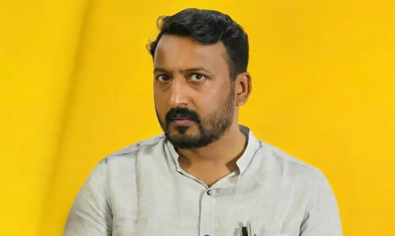 കീഴടങ്ങിയേക്കുമെന്ന് അഭ്യൂഹം; പകൽ മുഴുവൻ വട്ടംകറങ്ങി പൊലീസ്