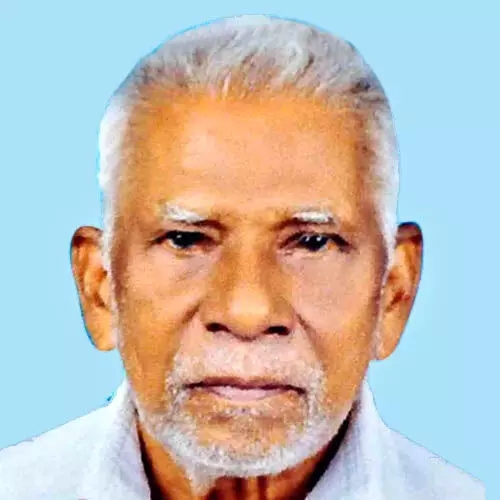 വേ​ലാ​യു​ധ​ൻ