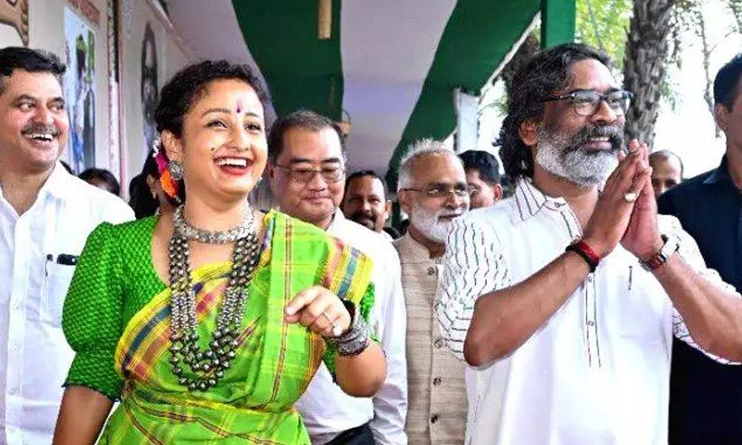 ഝാർഖണ്ഡിൽ വൻ അട്ടിമറിക്ക് കളമൊരുങ്ങുന്നു; ഹേമന്ത് സോറനും ഭാര്യ കൽപനയും ബി.ജെ.പിയുമായി ചർച്ച നടത്തി ഝാർഖണ്ഡിൽ വൻ അട്ടിമറിക്ക് കളമൊരുങ്ങുന്നു; ഹേമന്ത് സോറനും ഭാര്യ കൽപനയും ബി.ജെ.പിയുമായി ചർച്ച നടത്തി