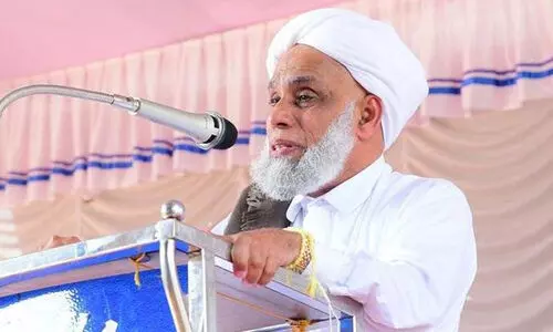 Jiffri muthukoya thangal