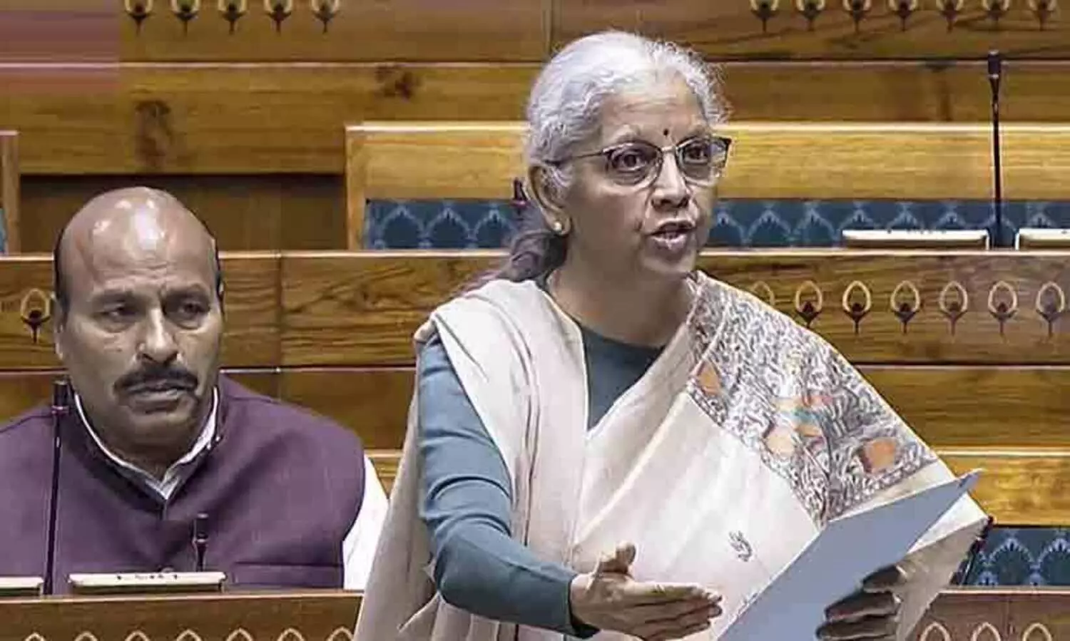 സിഗരറ്റിനും പുകയില ഉല്‍പന്നങ്ങള്‍ക്കും എക്സൈസ് തീരുവ ചുമത്തുന്നതിനുള്ള ബിൽ ലോക്‌സഭ പാസാക്കി