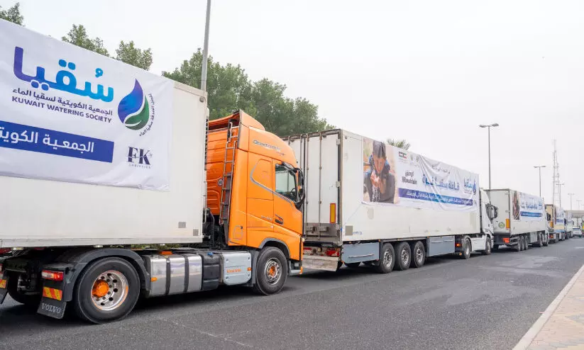 15 ട്രക്ക് ലോഡ് ശുദ്ധജലം; ഗസ്സക്ക് ശുദ്ധജലവുമായി കുവൈത്ത് വാട്ടറിങ് സൊസൈറ്റി