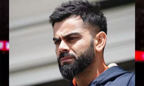 ‘യു ടേൺ’ അടിച്ച് കോഹ്‍ലി; സെലക്ടർമാരുടെ സമ്മർദത്തിന് വഴങ്ങി; 15 വർഷത്തിനു ശേഷം വിജയ് ഹസാരെ കളിക്കാനെത്തുന്നു