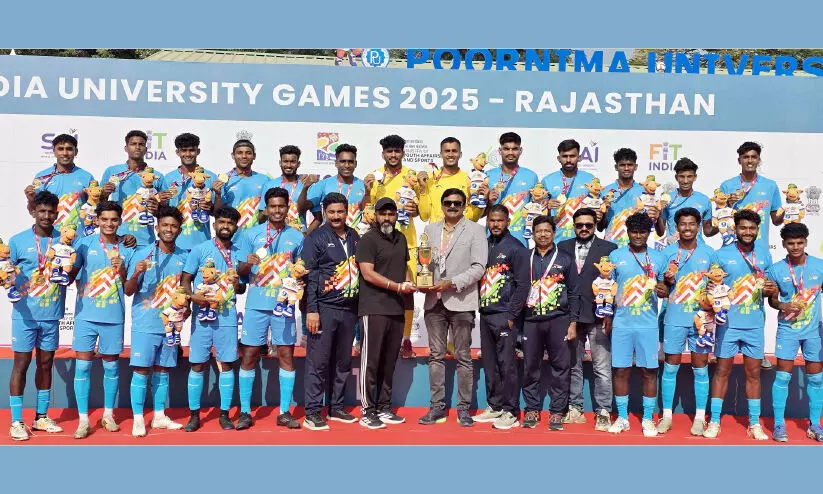 ഖേലോ ഇന്ത്യ ഫുട്ബാൾ: കാലിക്കറ്റിന് കിരീടം ഖേലോ ഇന്ത്യ ഫുട്ബാൾ: കാലിക്കറ്റിന് കിരീടം