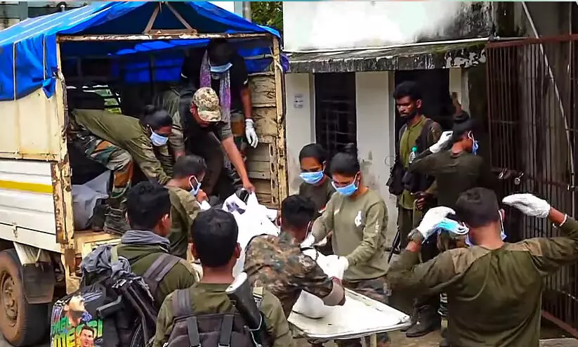 ഛത്തിസ്ഗഢ് ഏറ്റുമുട്ടൽ: ആറ് നക്സലുകളുടെ മൃതദേഹങ്ങൾ കൂടി കണ്ടെടുത്തു; കൊല്ലപ്പെട്ടവരുടെ എണ്ണം 18 ആയി ഛത്തിസ്ഗഢ് ഏറ്റുമുട്ടൽ: ആറ് നക്സലുകളുടെ മൃതദേഹങ്ങൾ കൂടി കണ്ടെടുത്തു; കൊല്ലപ്പെട്ടവരുടെ എണ്ണം 18 ആയി