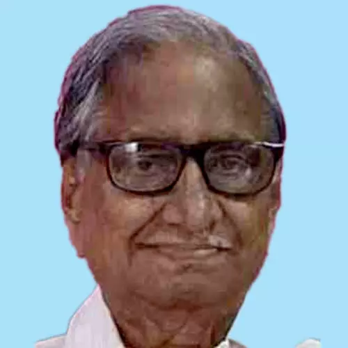 ലോ​ഹി​താ​ക്ഷ​ൻ