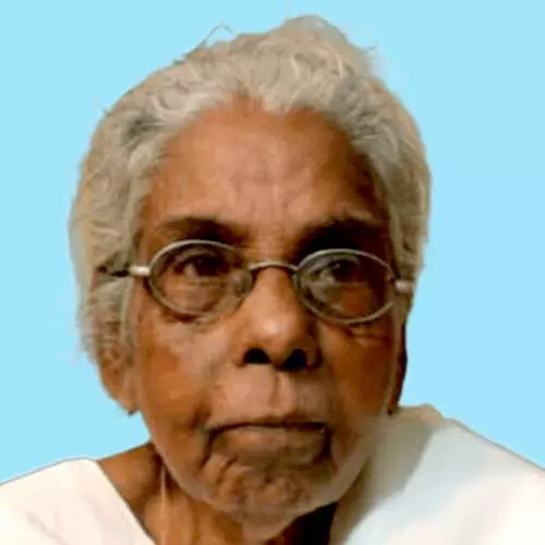 മോ​ളു​കു​ട്ടി