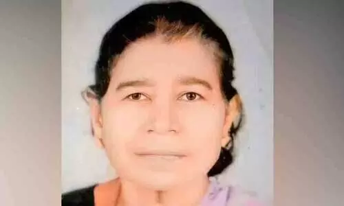 തങ്കം നിര്യാതയായി