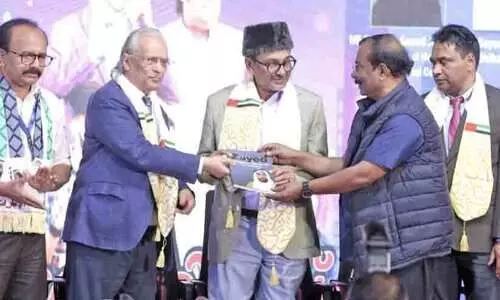 ‘സാ​യി​ദ്​: പ​യ​നീ​ർ ഓ​ഫ്​ ദ ​നാ​ഷ​ൻ’ പ്ര​കാ​ശ​നം ചെ​യ്തു