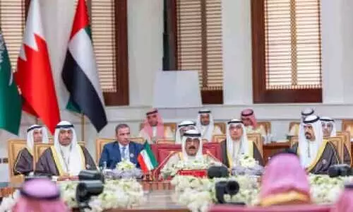 ബ​ഹ്റൈ​ൻ ഉ​ച്ച​കോ​ടി​യി​ൽ പ​​ങ്കെ​ടു​ത്തു; ജി.​സി.​സി ഐ​ക്യ​ത്തെ പ്ര​കീ​ർ​ത്തി​ച്ച് അ​മീ​ർ