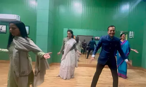 Dance,Day,Singing,Night,Celebrating, സുപ്രിയ സുെല, കങ്കണ റണാവത്, Dance,Day,Singing,Night,Celebrating, സുപ്രിയ സുെല, കങ്കണ റണാവത്,