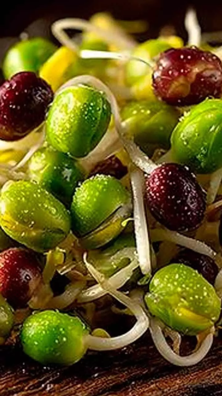 ദിവസവും രാത്രി മുളപ്പിച്ച പയർ കഴിക്കൂ. ഈ ഗുണങ്ങൾ ലഭിക്കും