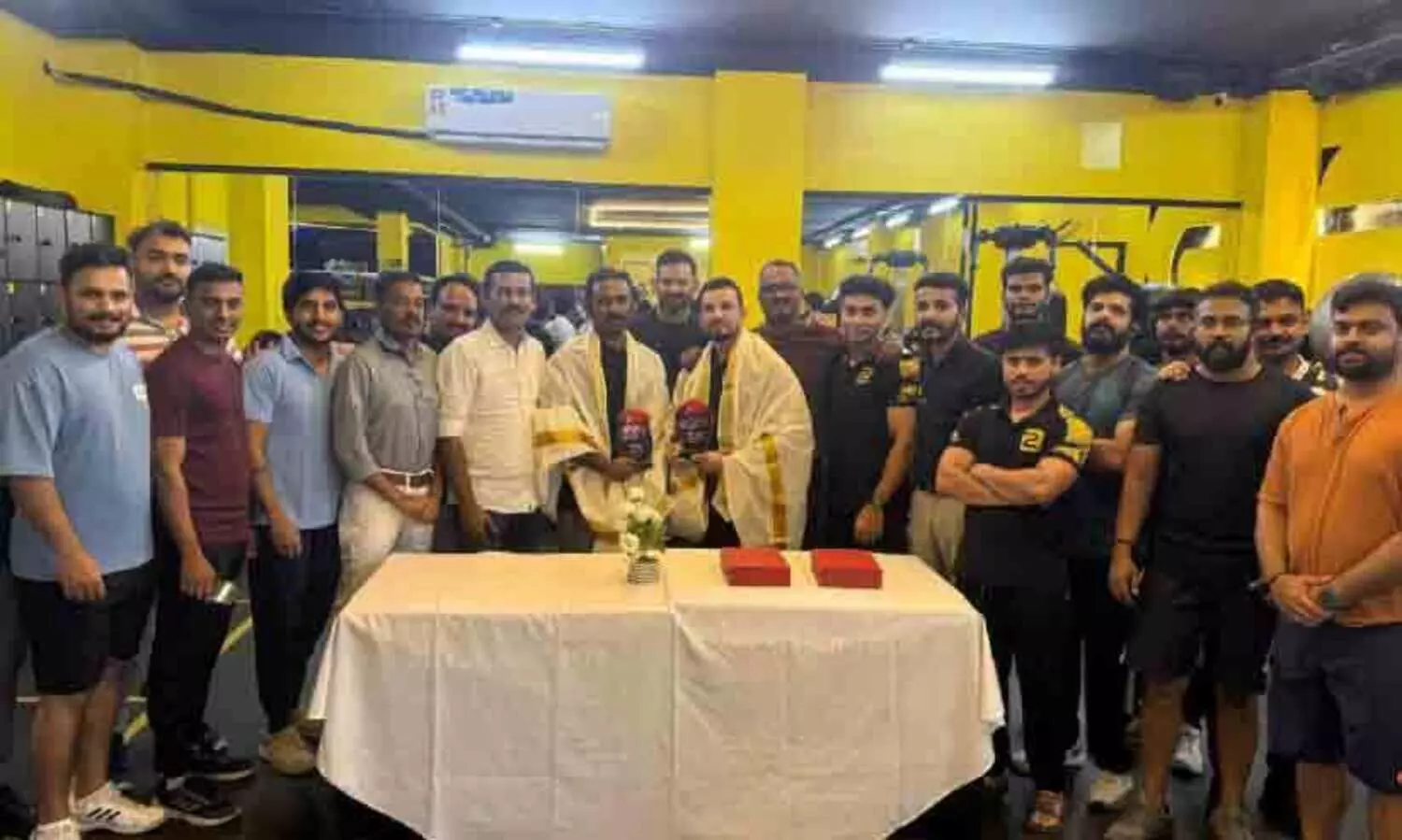 ഫയർ റെസ്‌ക്യൂ: മലയാളി യുവാക്കളെ ആദരിച്ചു