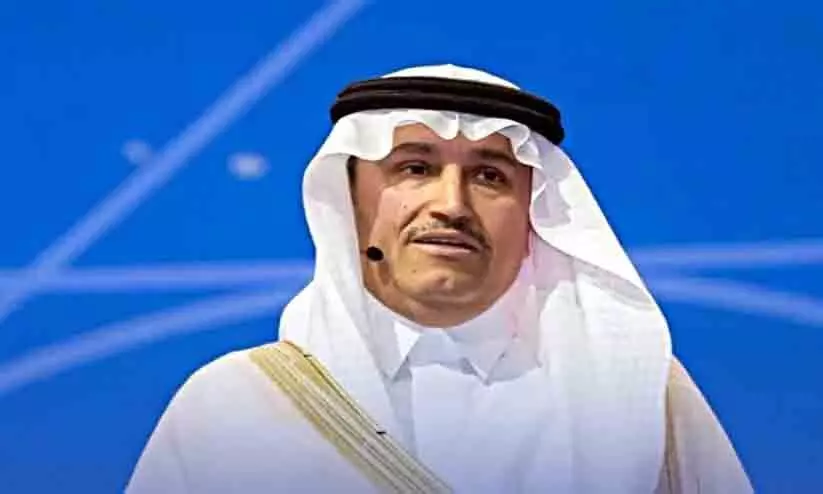 റെ​യി​ൽ​വേ​യി​ലൂ​ടെ ച​ര​ക്ക് ഗ​താ​ഗ​തം  20 ല​ക്ഷം ട്ര​ക്കു​ക​ൾ റോ​ഡു​ക​ളി​ൽ​നി​ന്ന് ഒ​ഴി​വാ​കും -ഗ​താ​ഗ​ത മ​ന്ത്രി