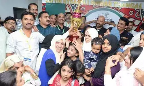 മഹർജാൻ2k25 കലോത്സവം; കോഴിക്കോട് ജില്ല കമ്മിറ്റിക്ക് കിരീടം