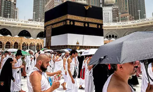 ഹജ്ജ് തീര്‍ഥാടനം: കേരളത്തില്‍ നിന്ന് 391 പേര്‍ക്കും മെഹ്റം ക്വാട്ടയില്‍ 43 പേര്‍ക്കും കൂടി അവസരം