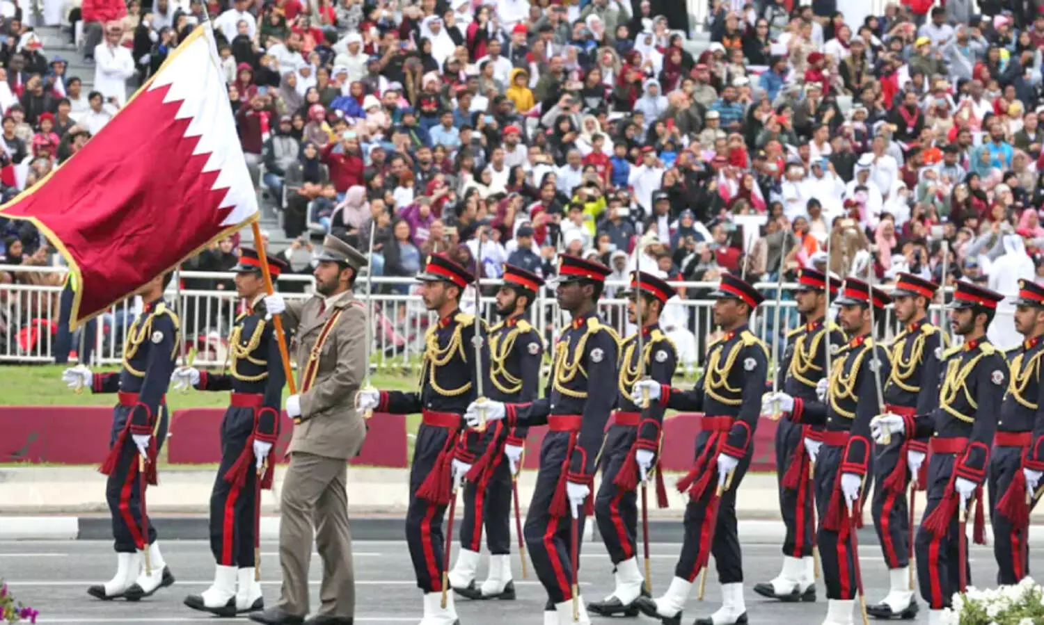 ദേ​ശീ​യ​ദി​ന പ​രേ​ഡ് 18ന് ​കോ​ർ​ണി​ഷി​ൽ