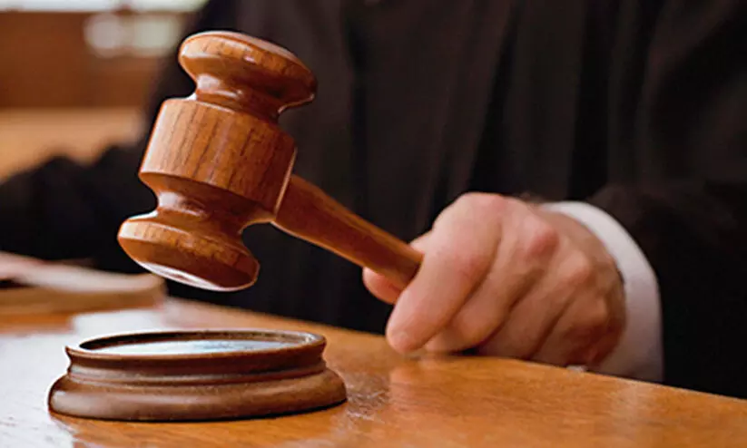 മ​നു​ഷ്യ​ക്ക​ട​ത്ത് കേ​സ്; ഏ​ഷ്യ​ൻ യു​വ​തി​യെ ക്രി​മി​ന​ൽ വി​ചാ​ര​ണ​ക്ക് വി​ട്ടു