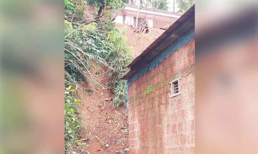 ഞങ്ങളെയും കേൾക്കണം; ആദിവാസികളുടെ ശബ്ദവും ഉയരുന്നു ഞങ്ങളെയും കേൾക്കണം; ആദിവാസികളുടെ ശബ്ദവും ഉയരുന്നു